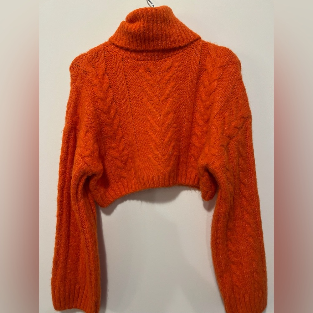 Zara Cropped Cable Knit Sweater
